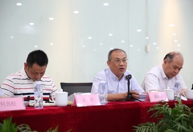 第六屆湖南省環(huán)保產(chǎn)業(yè)協(xié)會第一次常務(wù)理事會議在華時(shí)捷環(huán)保召開